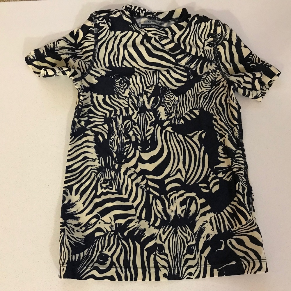 CREWCUTS Rash guard size 6-7